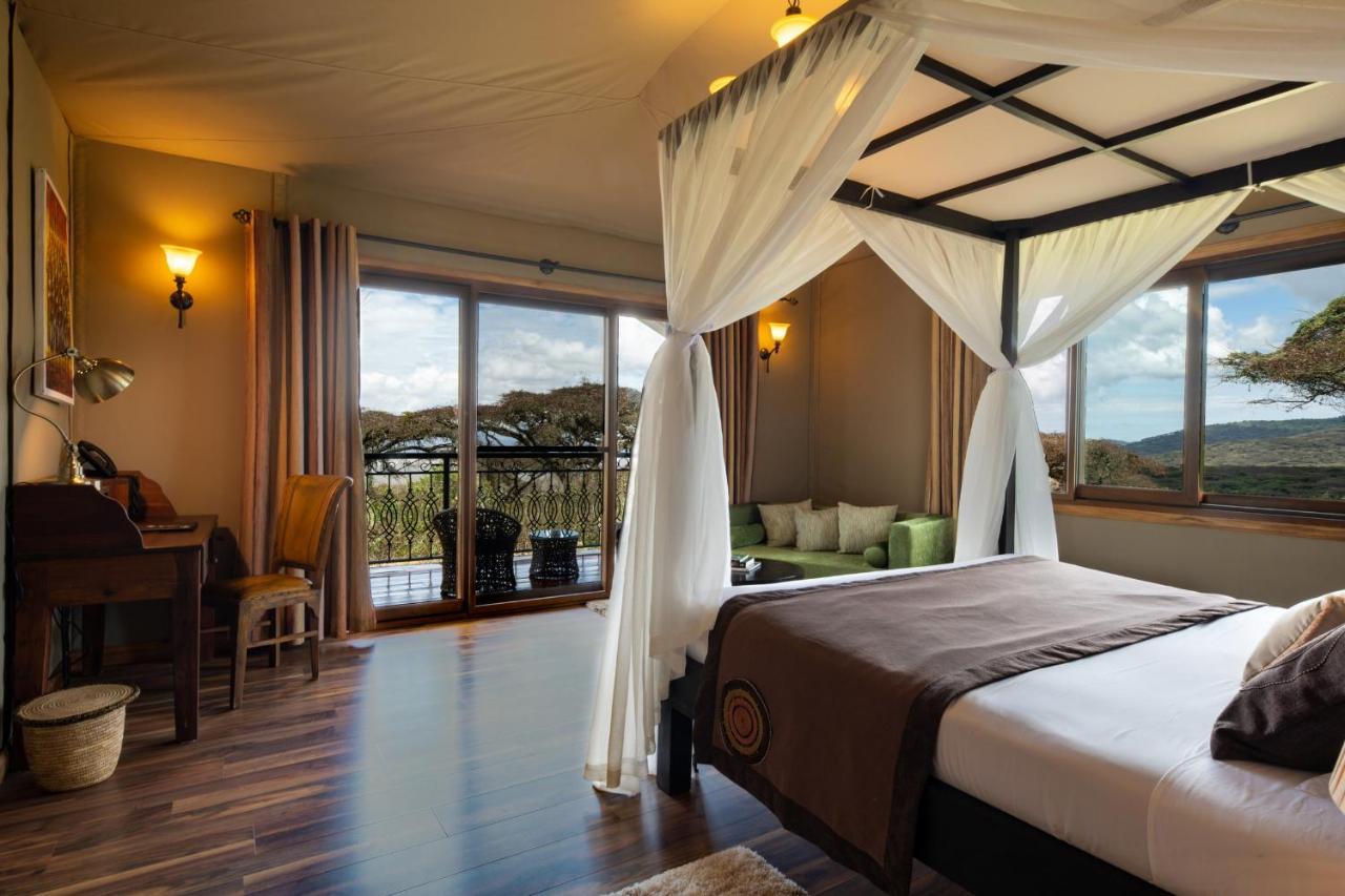 Lions Paw Ngorongoro Hotel Bagian luar foto